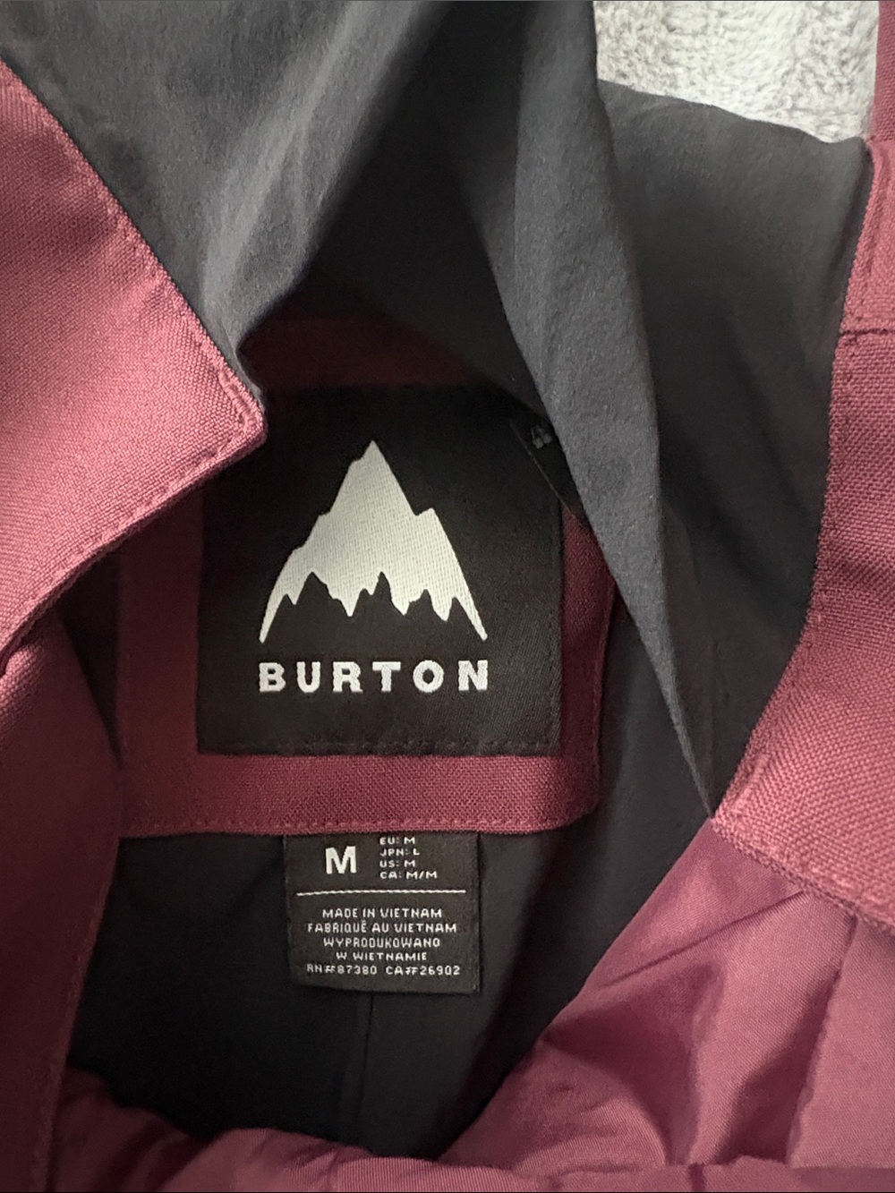 Euc Women’s Burton Avalon Snowboard Bibs In Deep Burgundy Size M View 3
